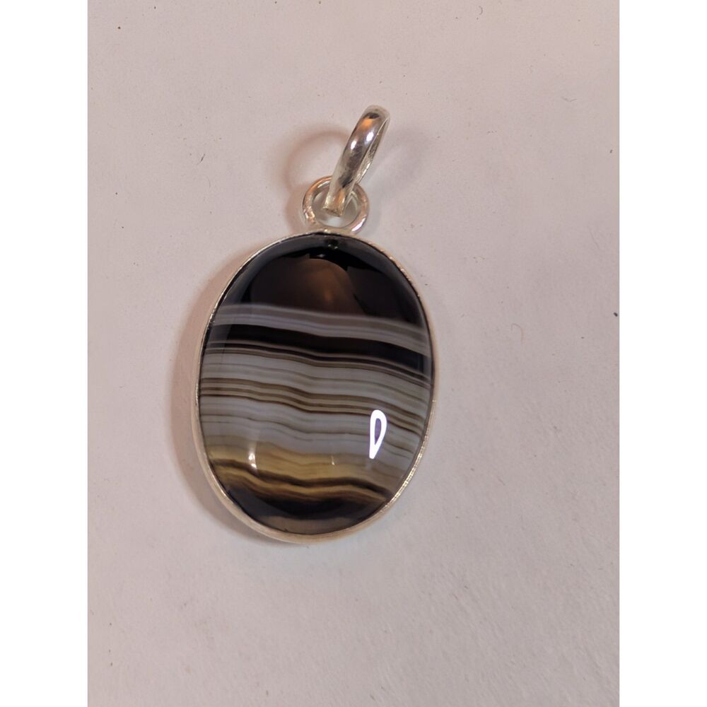 Vintage Sterling Silver 925 Oval Banded Agate Pendant Necklace